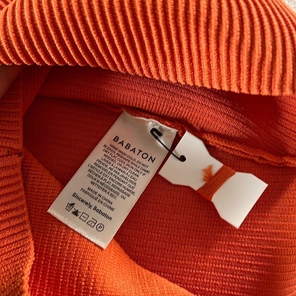 NWOT ARITZIA Babaton Sculpt Knit Cropped Bra tank - Picture 5 of 6